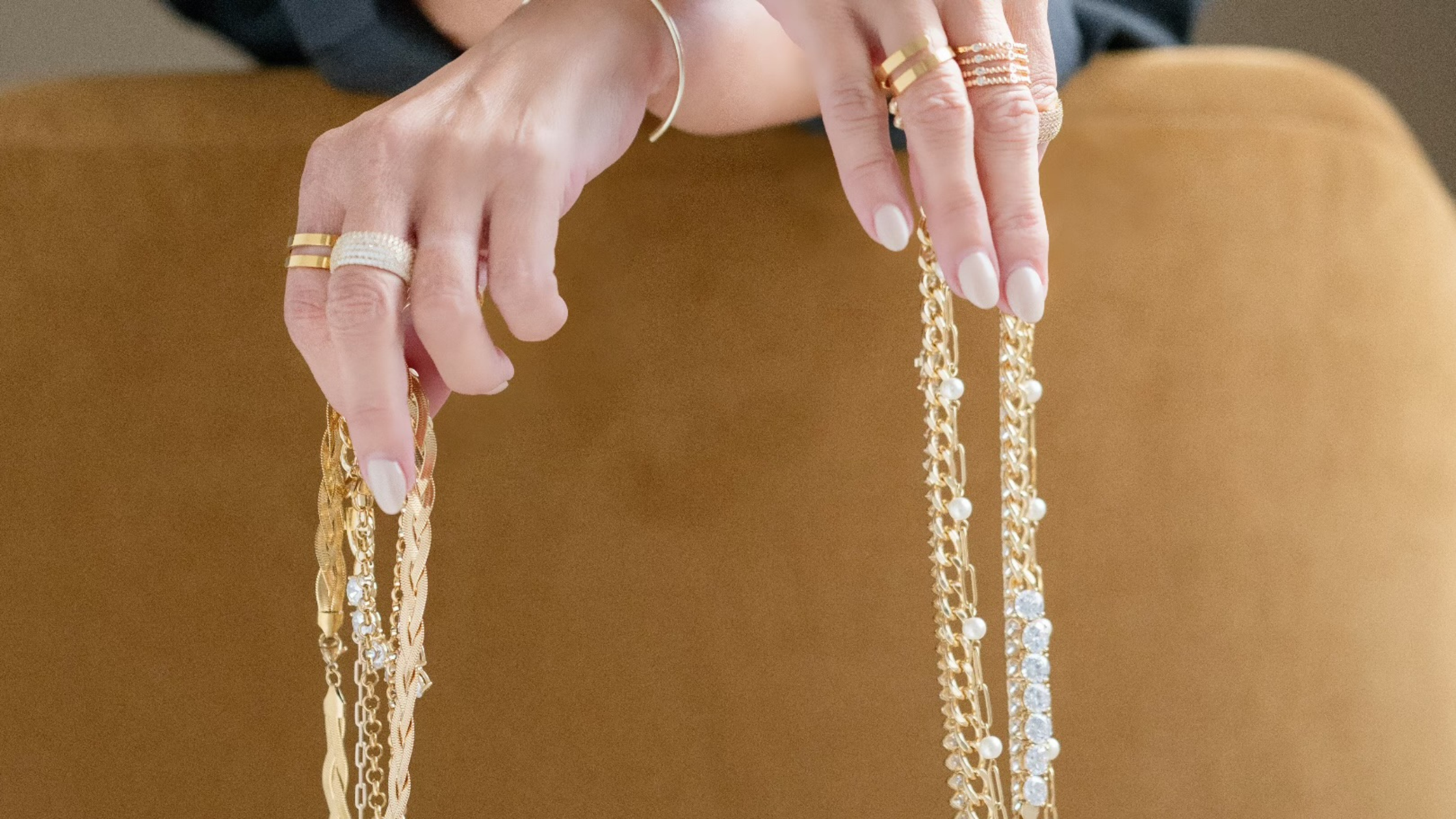 Why Gold-Filled Jewelry Outshines Gold-Plated in Quality and Longevity