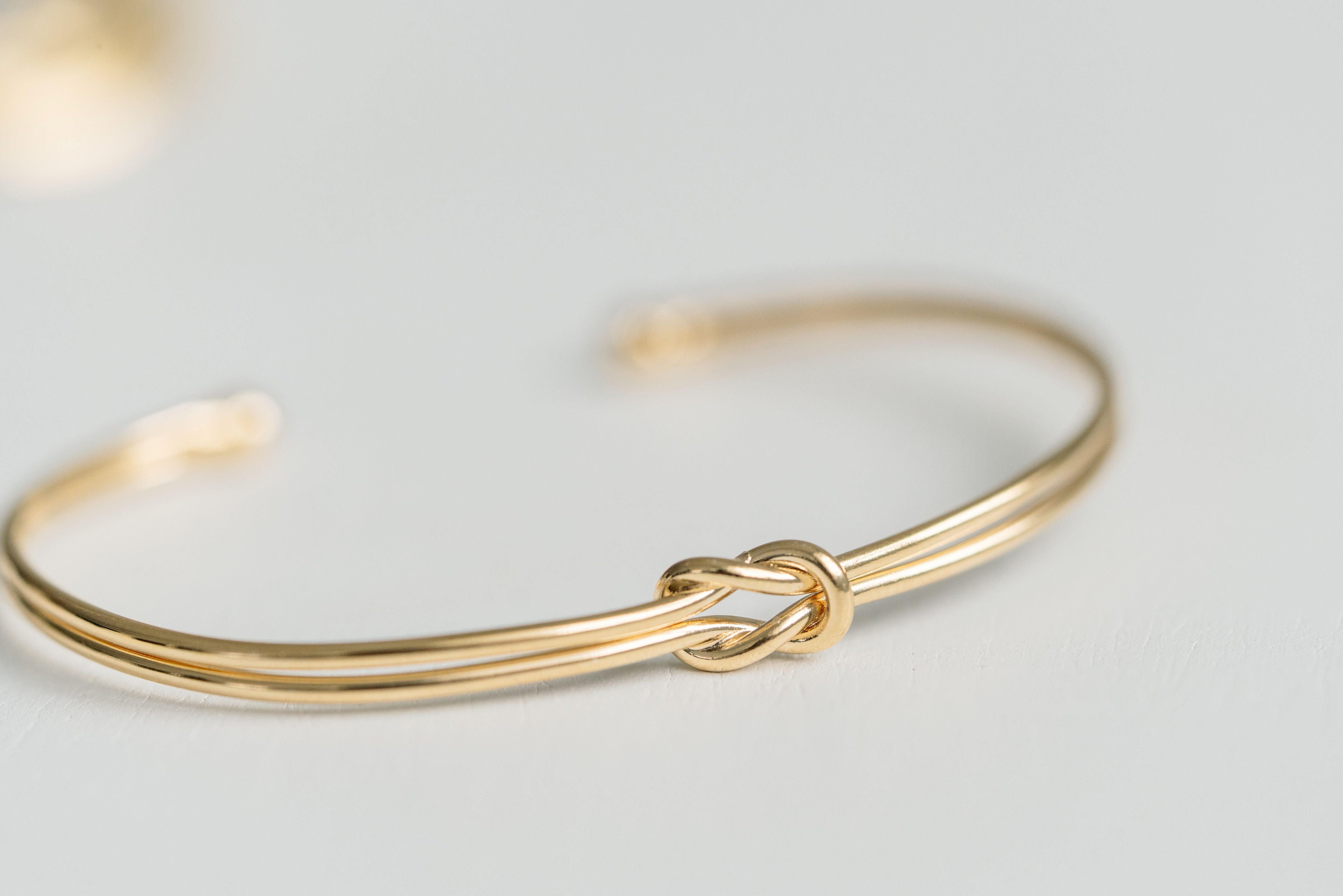 bond bangle