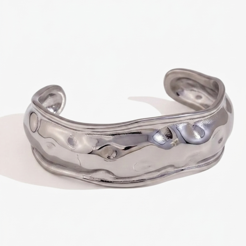 shoreline bracelet