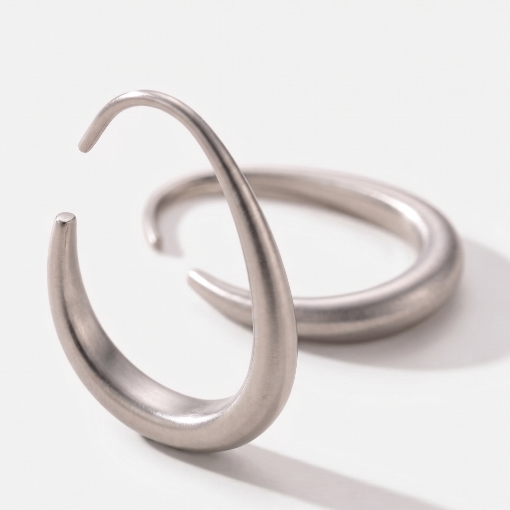 sculpt hoop earrings