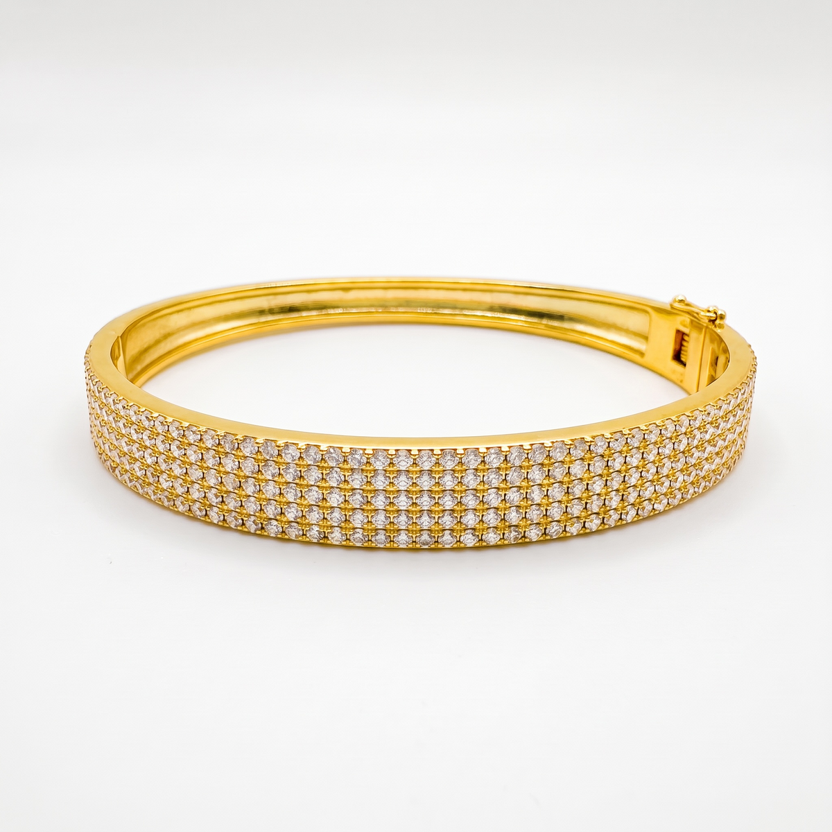 juliann bangle