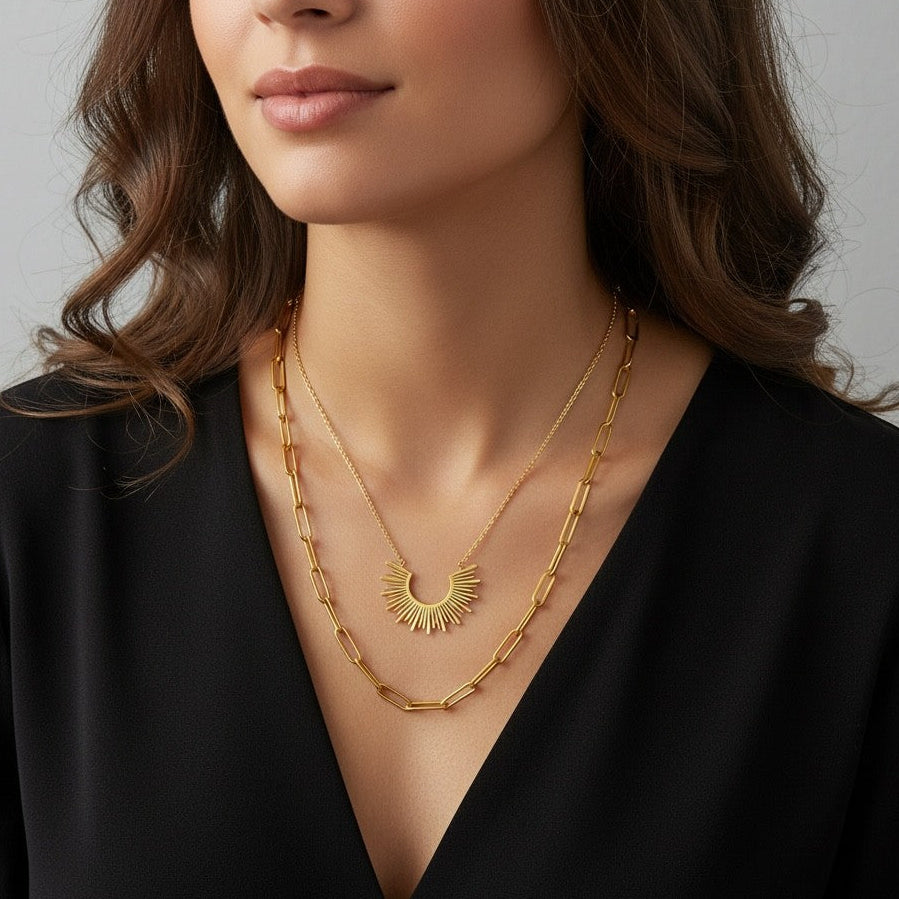 radiant layers necklace