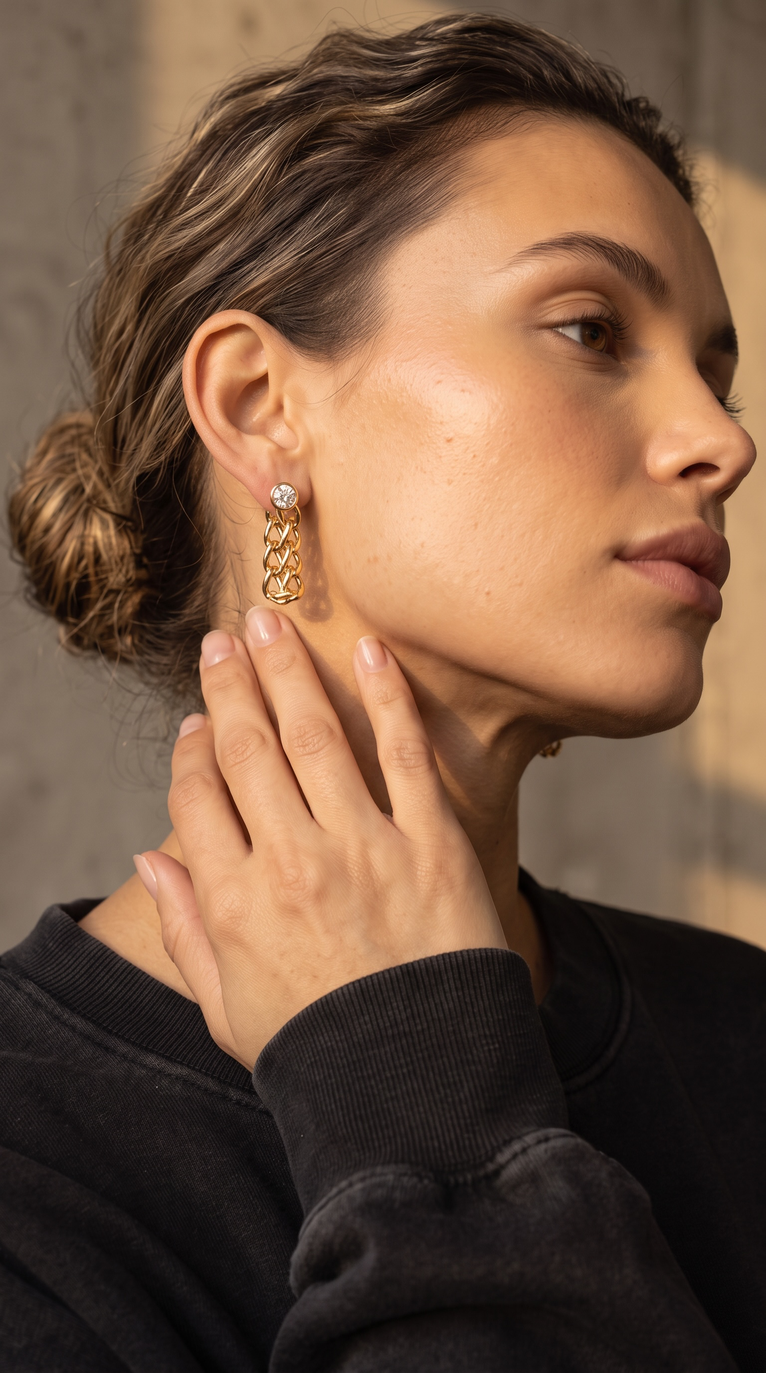 talora dangle hoops