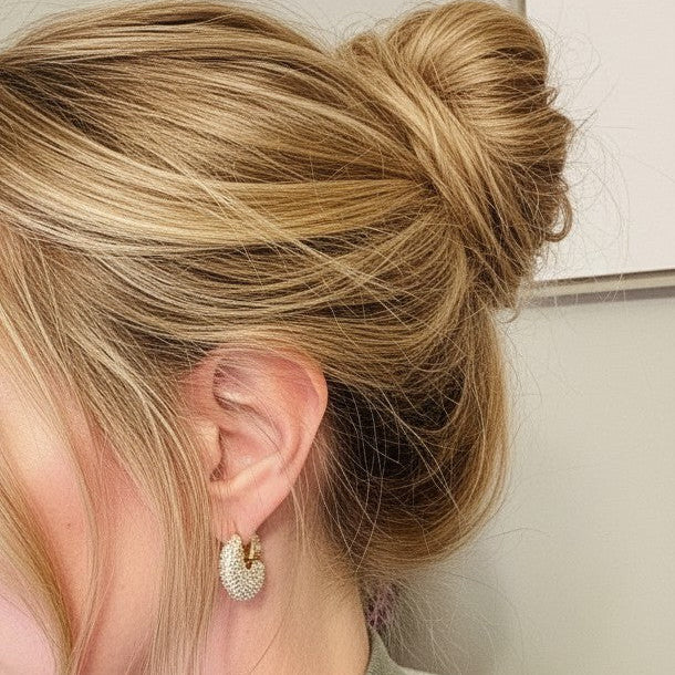 kendall pavé huggies