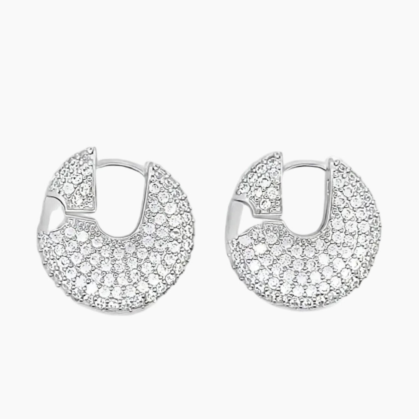 kendall pavé huggies