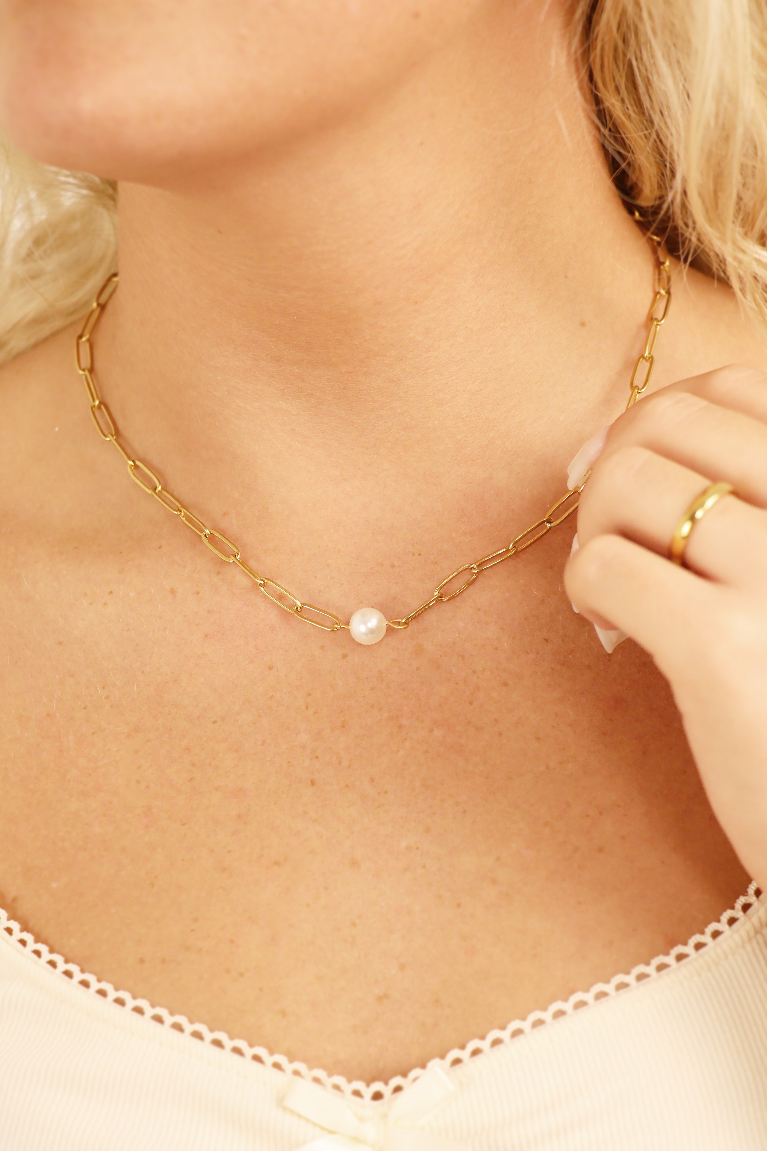 pearl link necklace