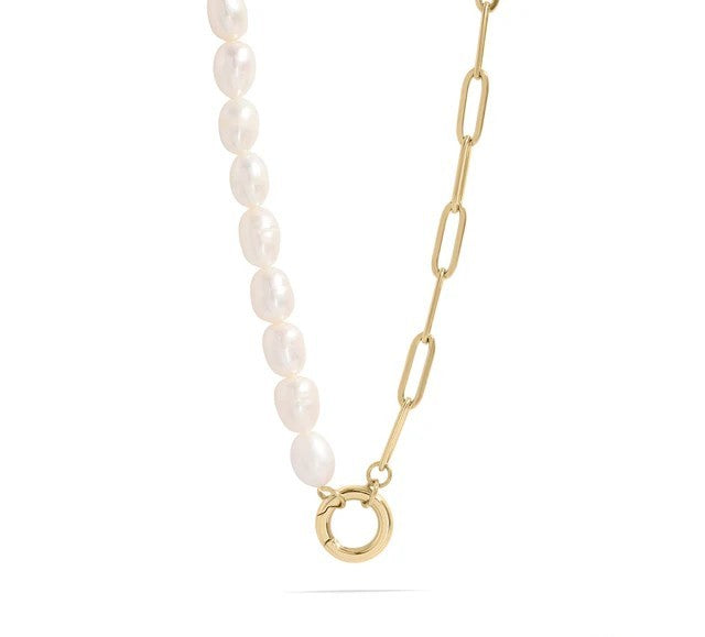 the balance necklace
