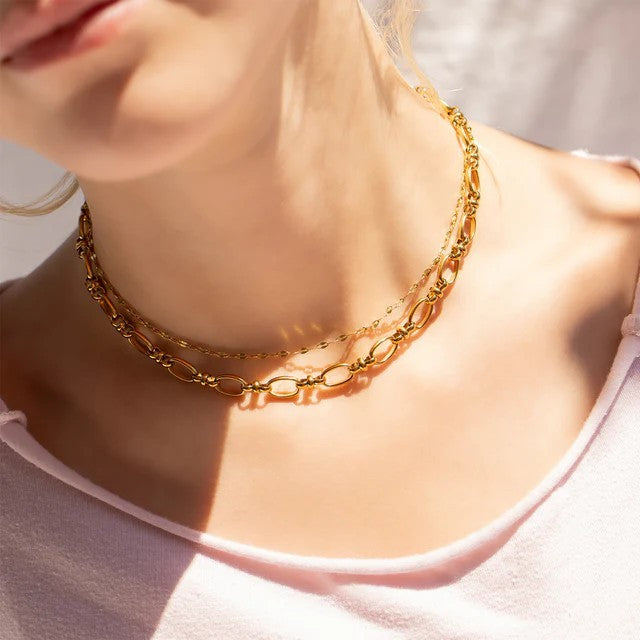 circle charm chain necklace