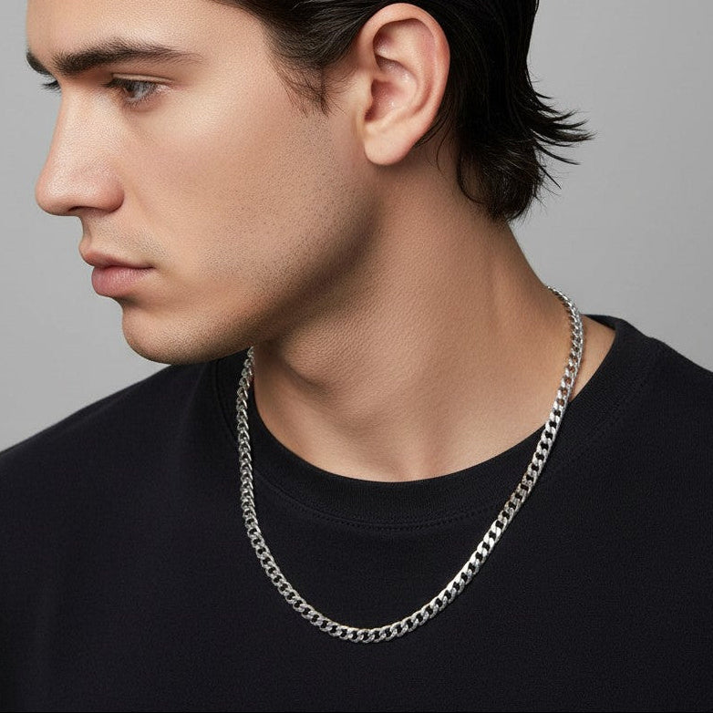 decide diamond cut curb chain