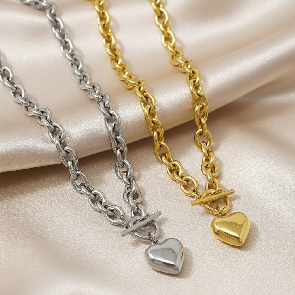 noah heart necklace