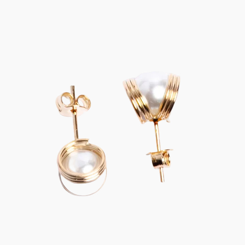 radiant pearl studs