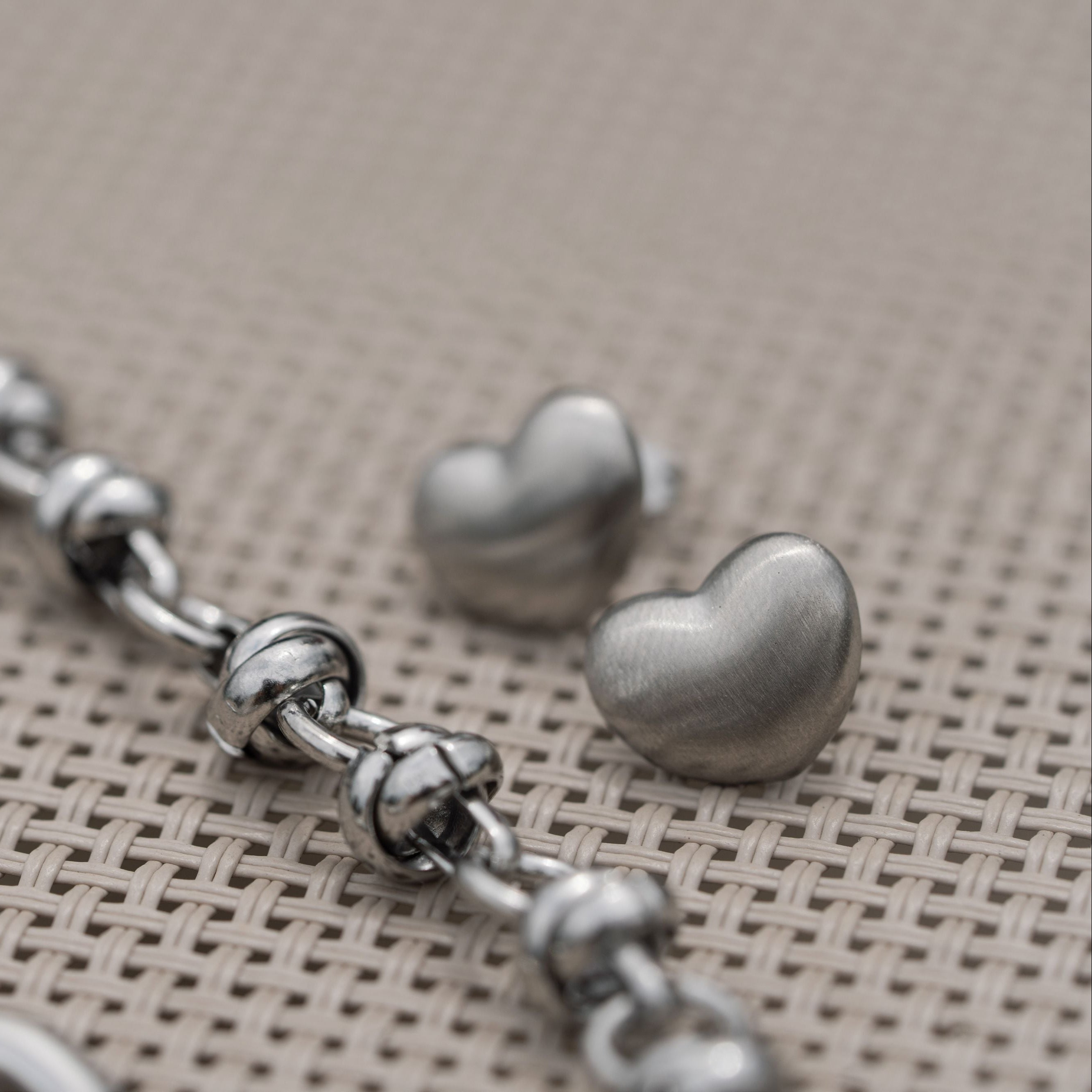 capri heart studs